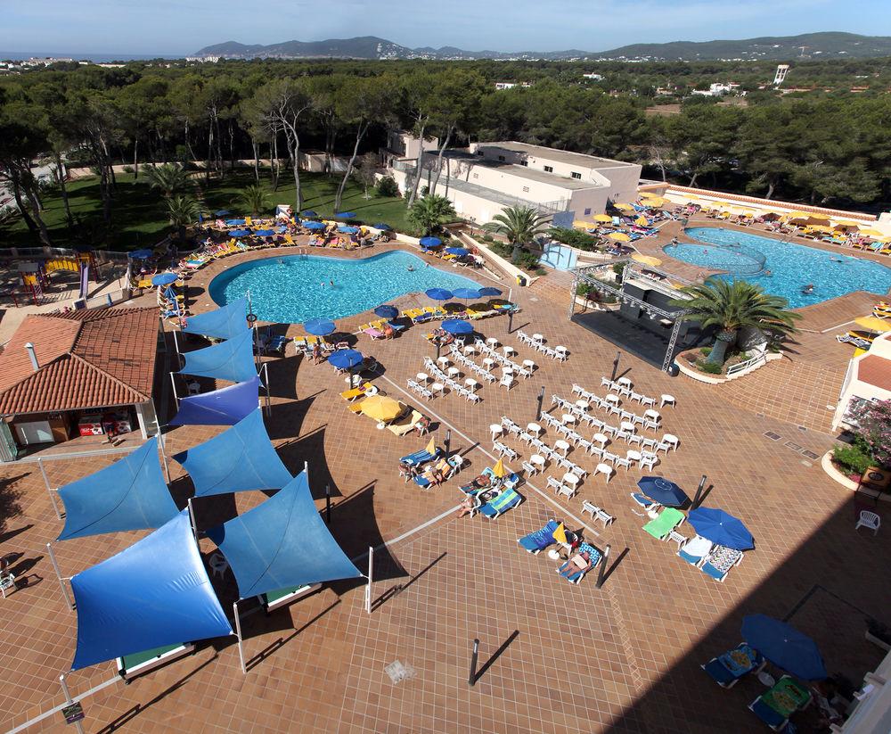 Invisa Ereso All Inclusive Es Cana Exteriör bild