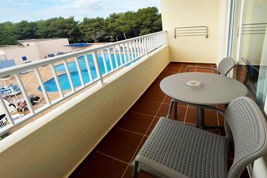 Invisa Ereso All Inclusive Es Cana Exteriör bild