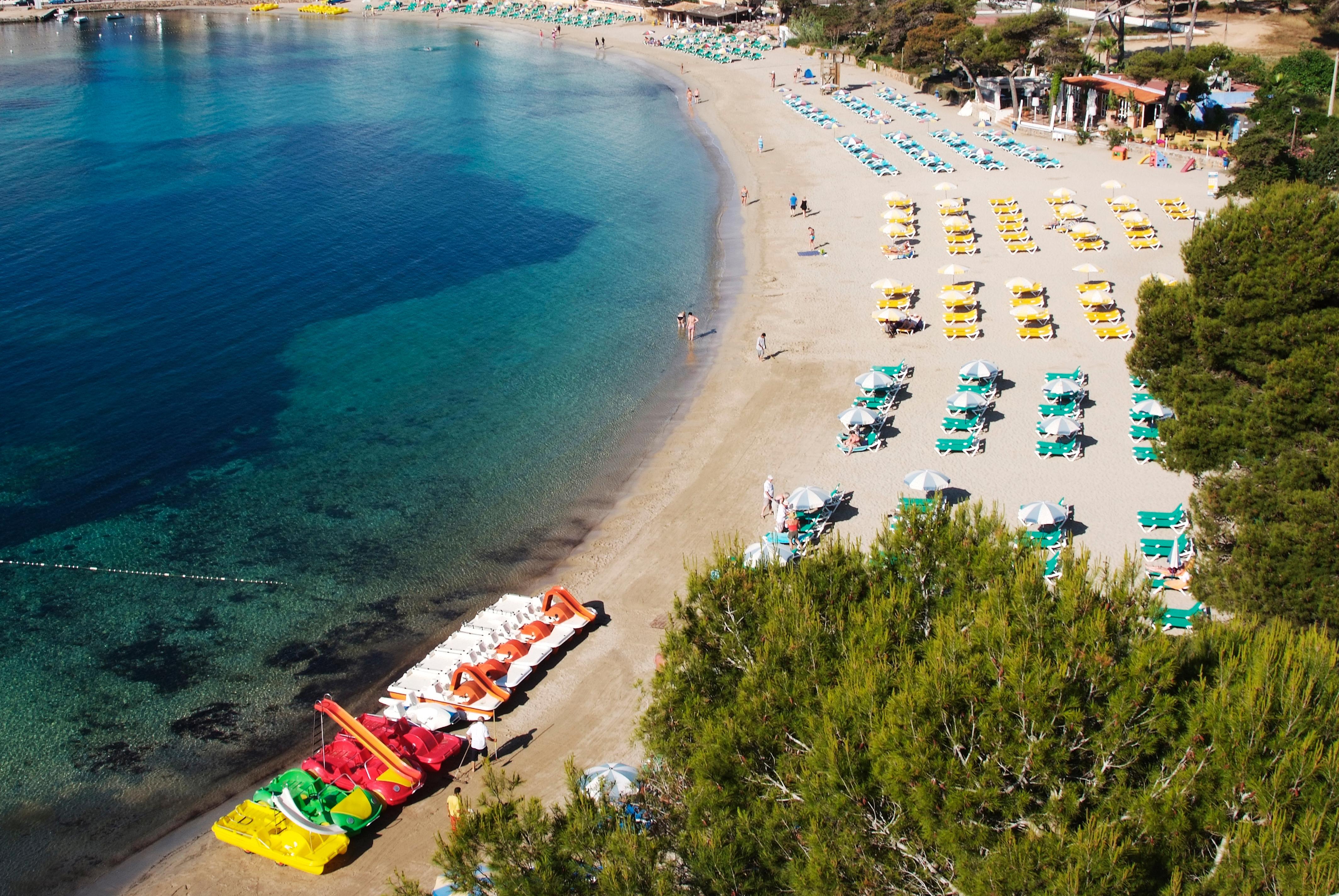 Invisa Ereso All Inclusive Es Cana Exteriör bild