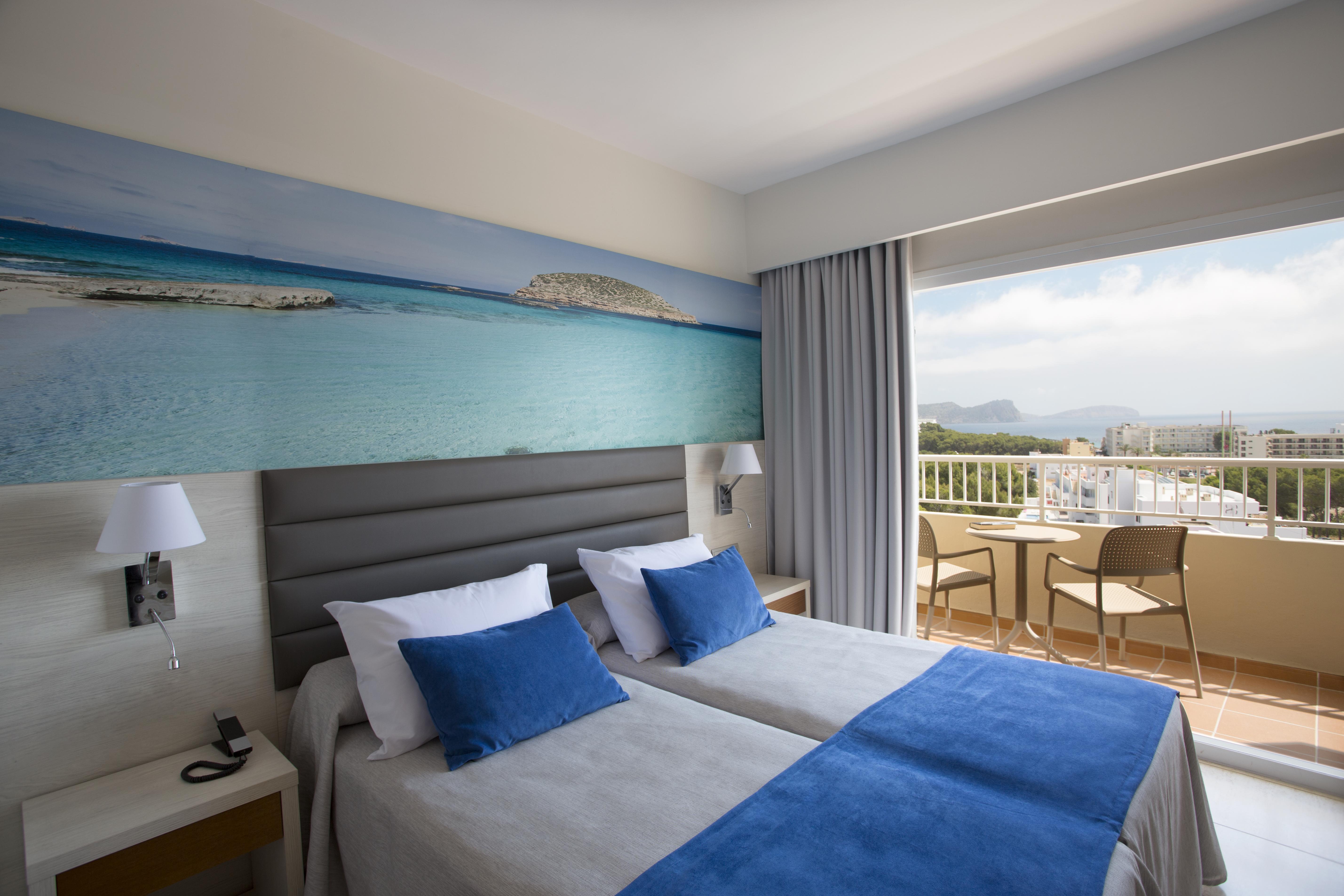 Invisa Ereso All Inclusive Es Cana Exteriör bild