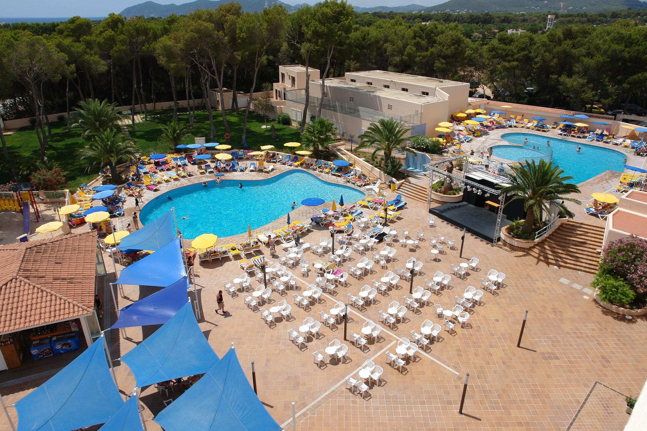 Invisa Ereso All Inclusive Es Cana Exteriör bild