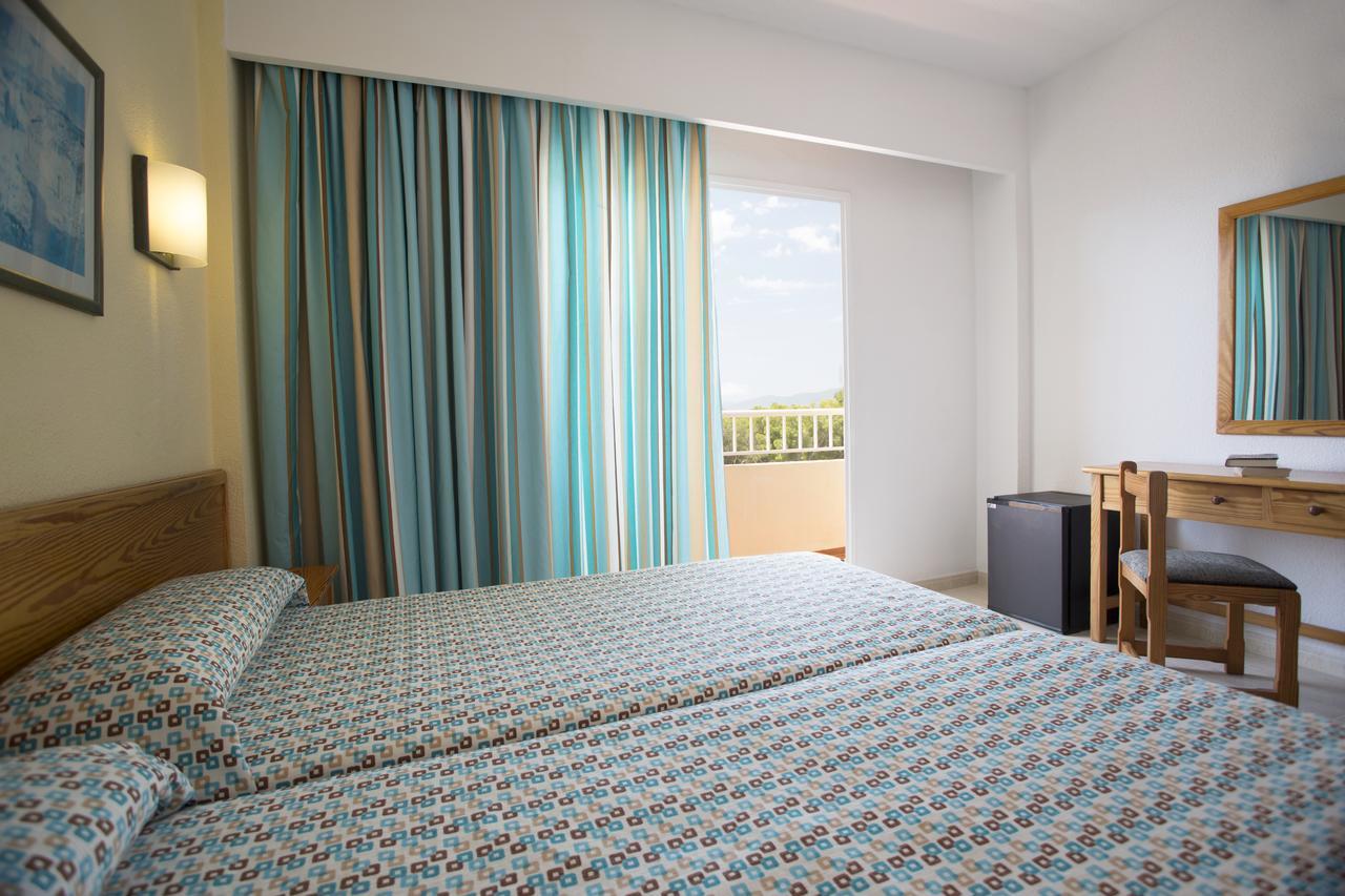 Invisa Ereso All Inclusive Es Cana Exteriör bild