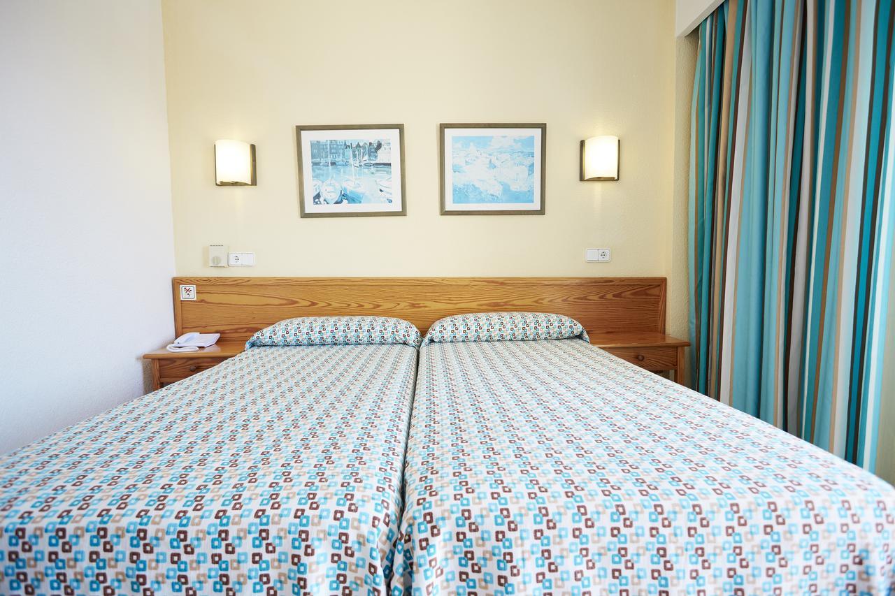 Invisa Ereso All Inclusive Es Cana Exteriör bild