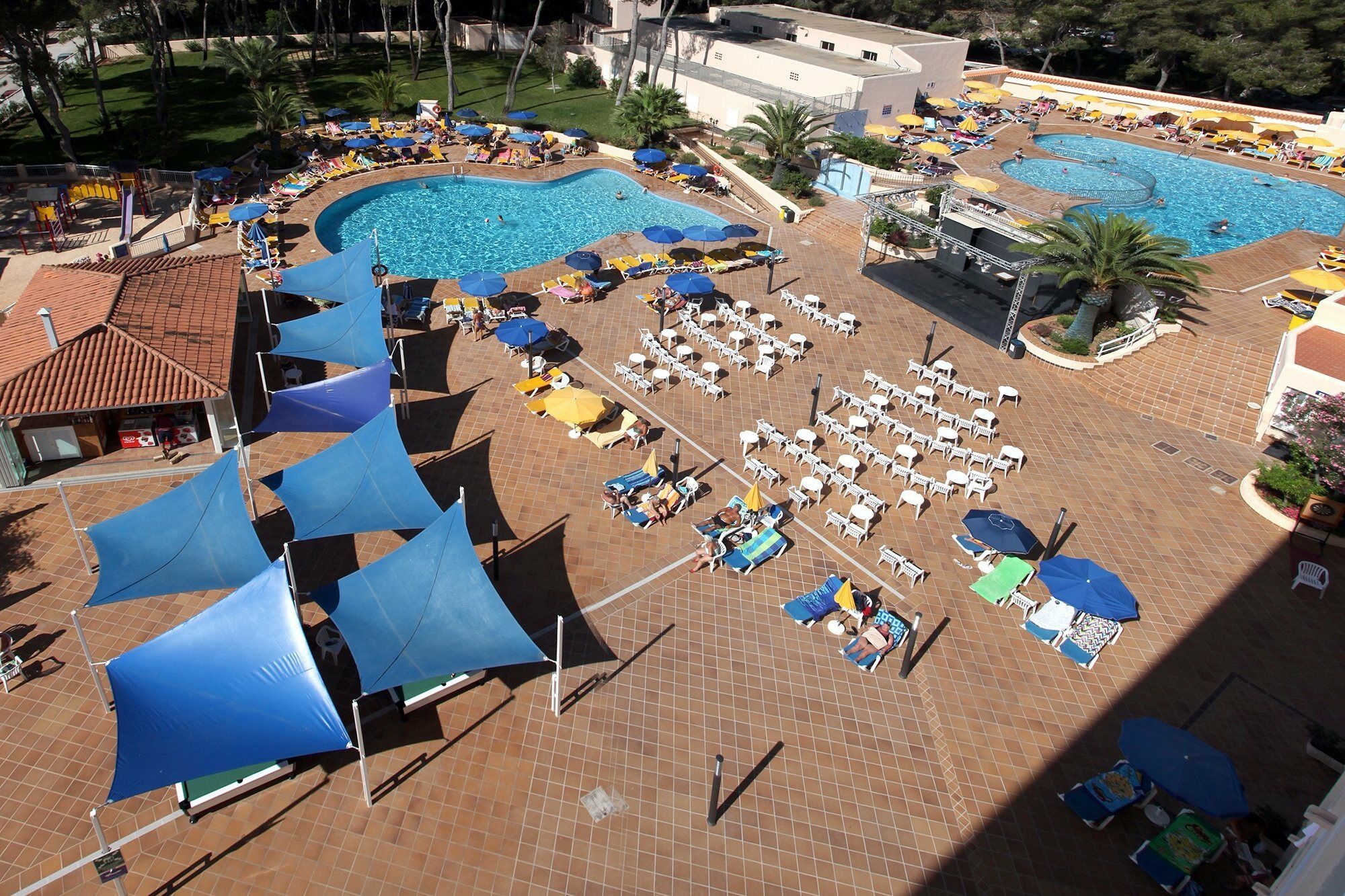 Invisa Ereso All Inclusive Es Cana Exteriör bild
